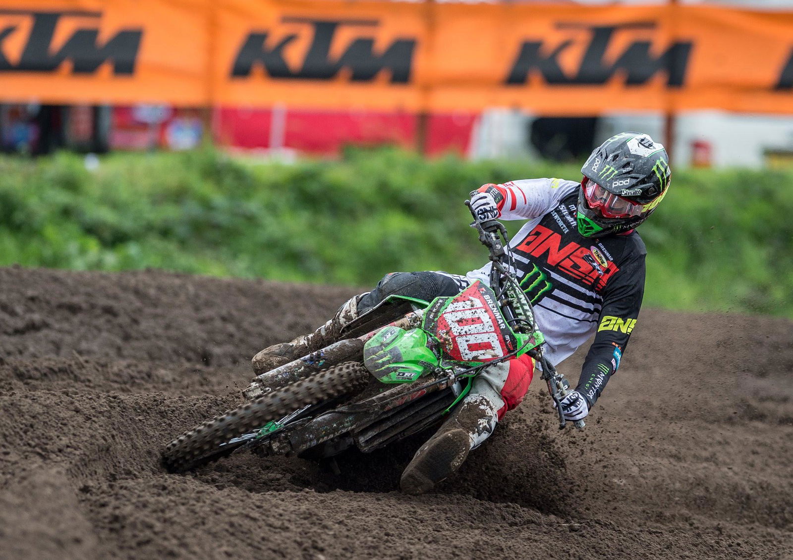 Motocross: Ken Roczen signs for Honda
